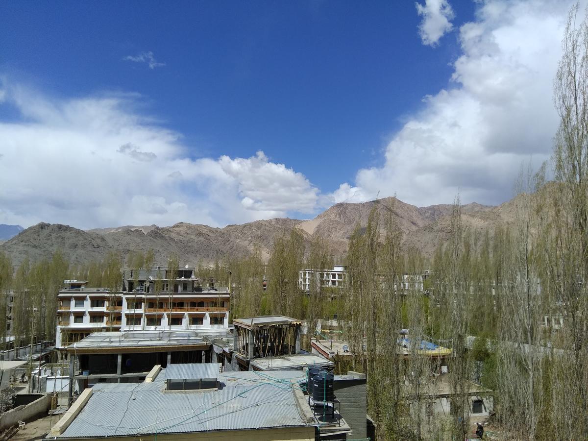 Tsaskan Hotel Leh Exterior photo